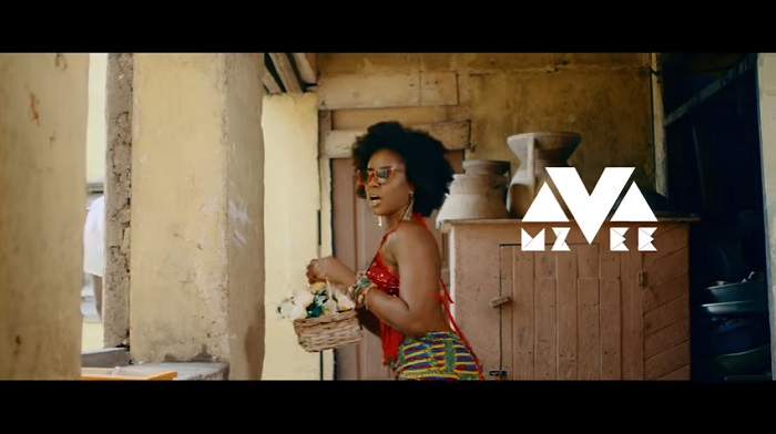 VIDEO: MzVee ft. Kuami Eugene – Bend Down