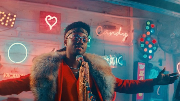 VIDEO: Korede Bello – Mr Vendor