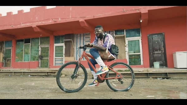 Skales Ego video