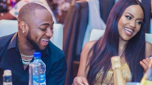 Davido engages Girlfriend