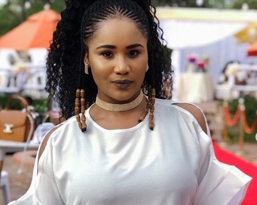 Keke Mphuthi flaunts new ride – Photos