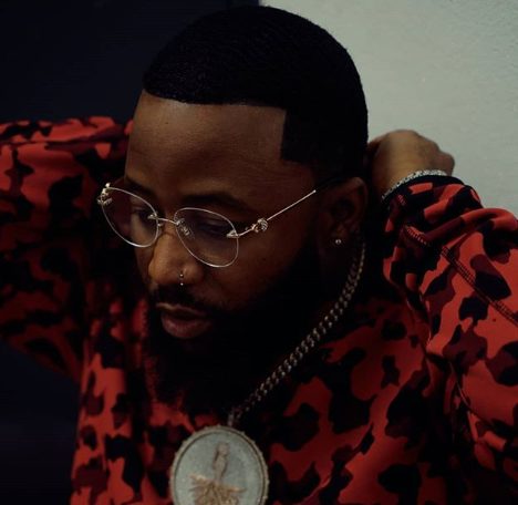 Photos: Cassper Nyovest debuts new “iconic hairstyle” at #filluproyalbafokeng
