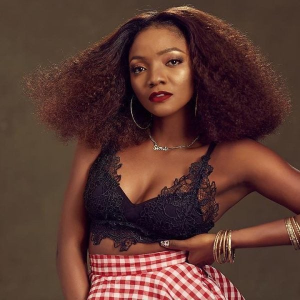 Simi Blasts Man For Trolling Her Over Naira Marley’s Arrest