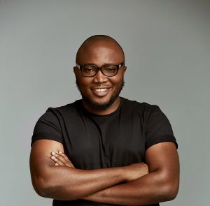 Journalist, Joey Akan Proposes To Girlfriend At Music Concert (Video)