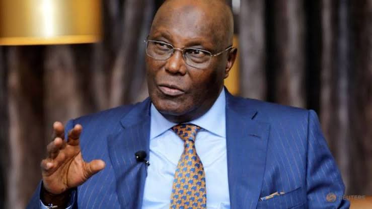 Atiku Signs N2.5b Libel Suit Against Buhari’s Aide In Court