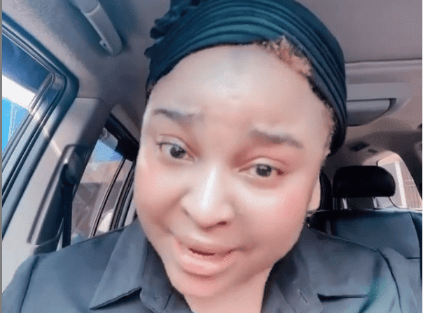 Nigerian Actress, Bimbo Afolayan Places Generational Curses On Those Who Labeled Her “Poor” (Video)
