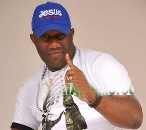 Nigerian Man Says ‘Nollywood Is A Disgrace’, After Seeing Actor Ernest Asuzu Begging In Lagos
