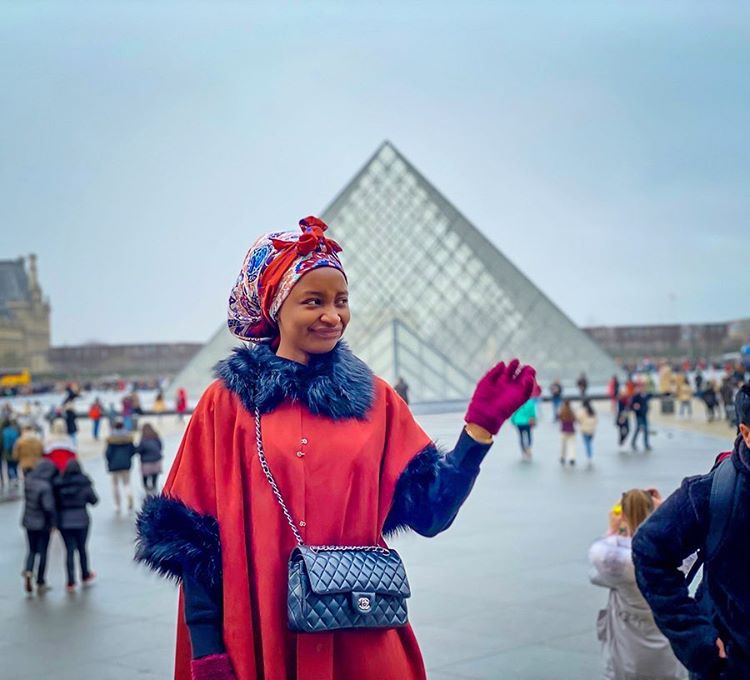 Nigerian Actress, Rahama Sadau Visits World’s Largest Art Museum In Paris