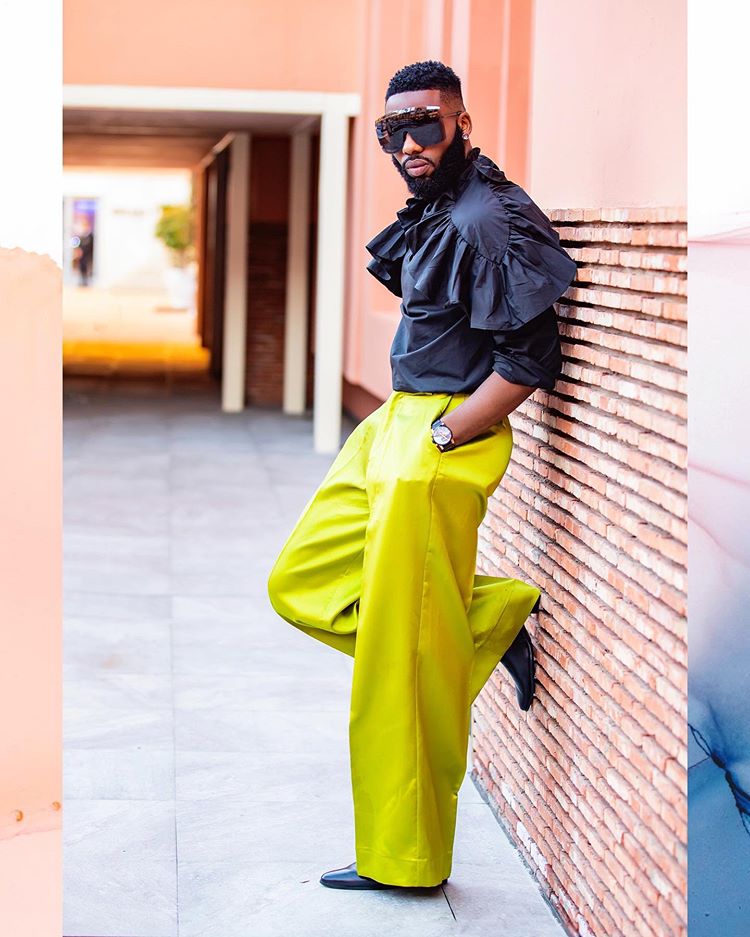 Social Media User Accuses Celebrity stylist, Jeremiah Ogbodo Of Sleeping With An Abuja Based Man For A Range Rover