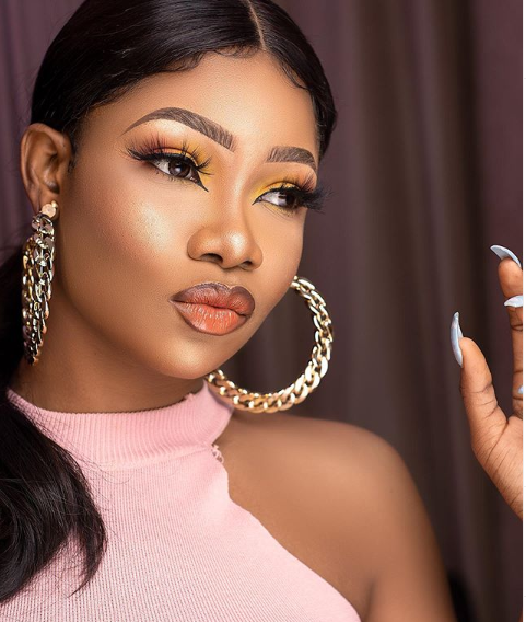 Reality Star, Tacha Stuns In Green Gown To Celebrate New Year (Photo)
