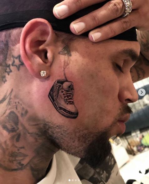 Chris Brown Tattoos The New Air Jordan 3 Shoe On His Face (Photo)