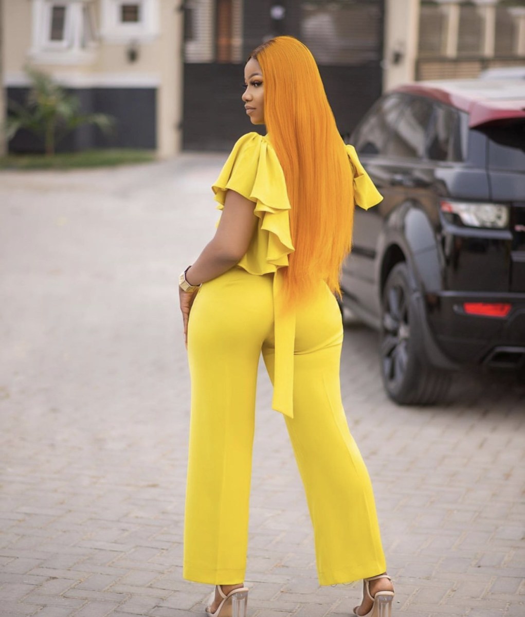 Reality Star Tacha Stuns In Yellow Jumpsuit (Photo)
