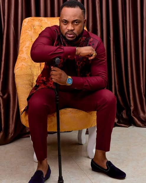 Bribe-Seeking Police Harass Nollywood Actor Damola Olatunji (Video)