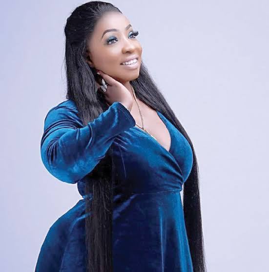 Anita Joseph‘s Bare Face Causes A Stir On Instagram