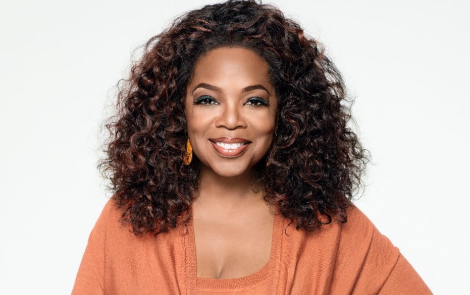50 Cent, Snoop Dogg React As Oprah Winfrey Falls On Stage (Video)