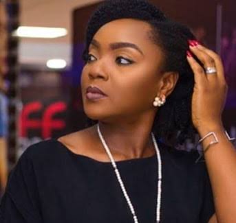 Chioma Akpotha startled after blog mistook her for Davido’s fiancee who recovered from COVID-19