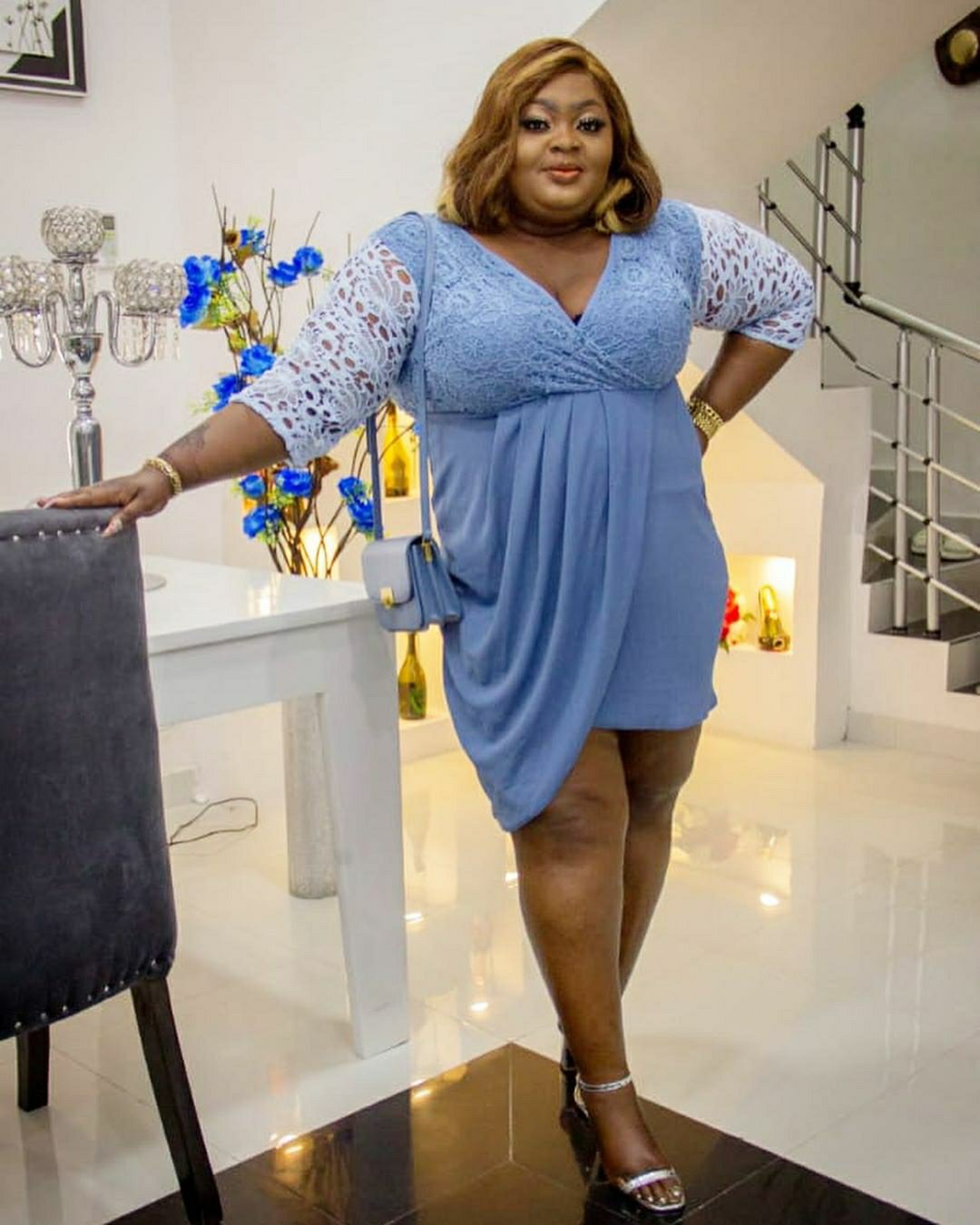 Fans Drag Nollywood Actress, Accuses Her of ‘Giveaway Fraud’