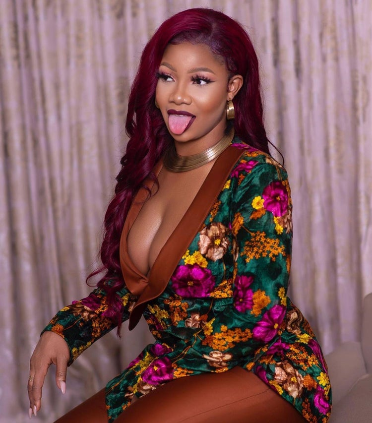 Shatta Wale reveals he wants to snub lockdown order to visit Tacha in Nigeria