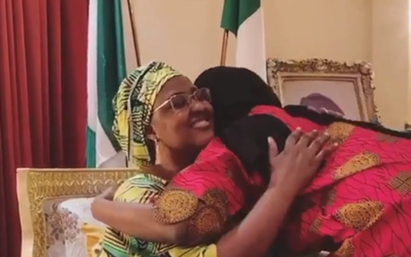  Video showing touching moments Aisha Buhari reunited with her daughter, after 14 days in self-isolation