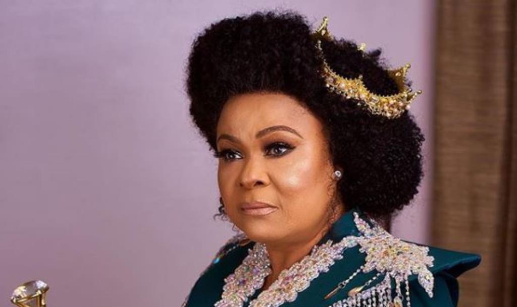 Sola Sobowale sends emotional message to fans