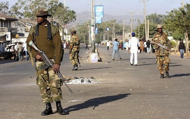 Nigerians Express Satisfaction, Hails Army’s Conduct