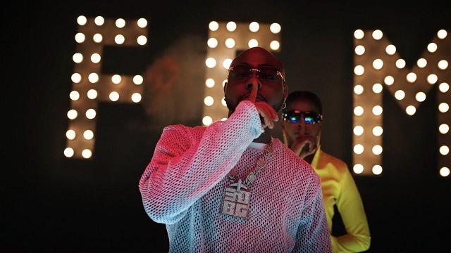 davido fem video