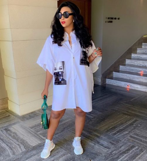Lilian Esoro Warns Fans Against Introducing Important People In Their Lives To Anyone’