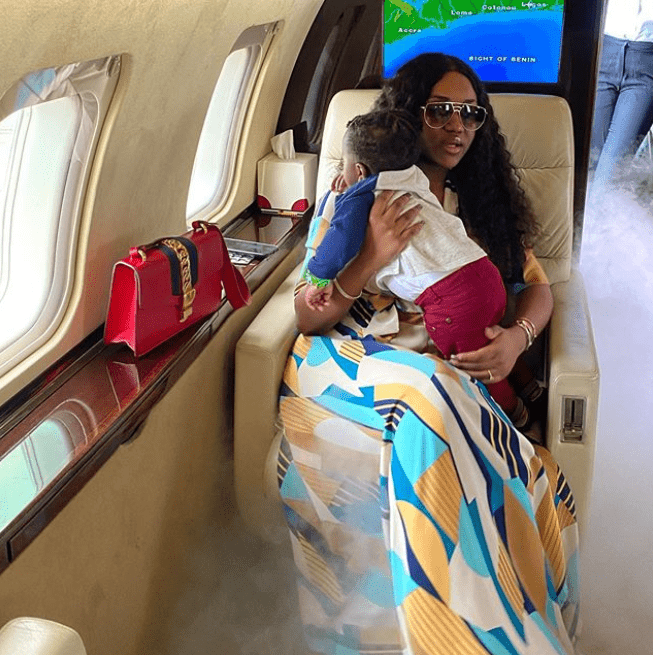 Davido’s fiancee Chioma tattoos their son’s name on her wrist