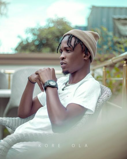 “Oga you don pass this level, get yourself a diamond wristband” – Troll drags Laycon on Twitter