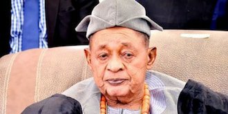Alaafin of Oyo makes first public appearance with latest wife Olori Chioma