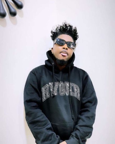 Skiibii shows off N1.3M receipt spent on food at a restaurant
