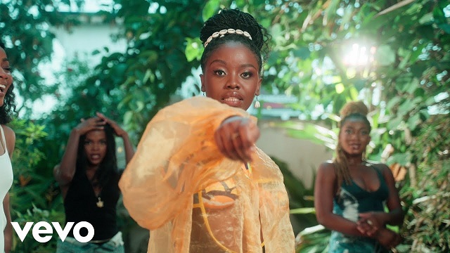 [Video] Gyakie – Whine