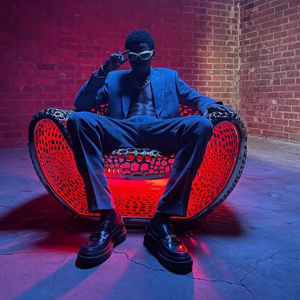 Rema Confirms 6LACK Collaboration On ‘Rave & Roses’ Album