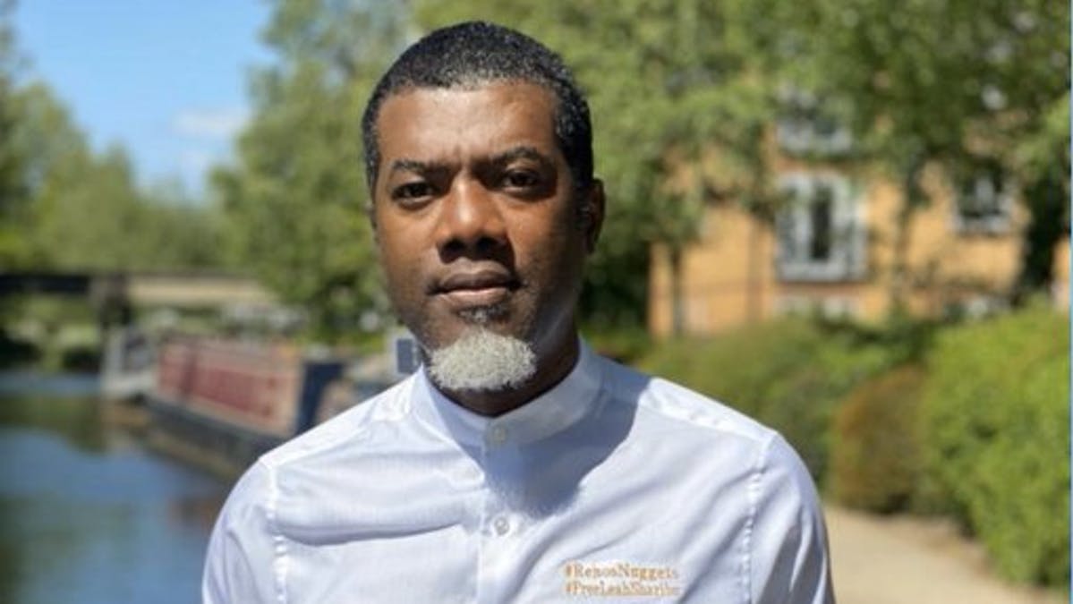 “Even Prisoners Wear Better Trousers” – Reno Omokri Trolls President Buhari