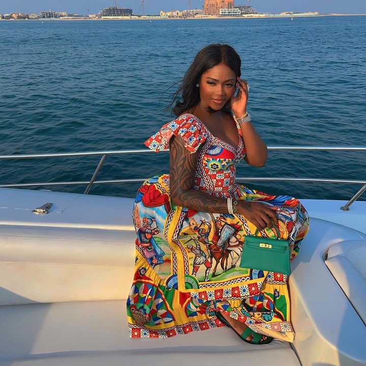 Tiwa Savage Parties On A Yatch With Friends