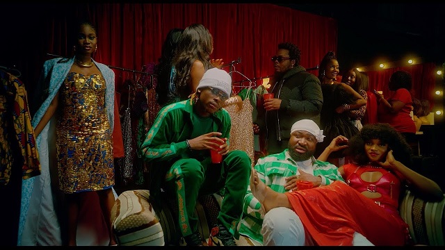 Harrysong – She Knows ft. Olamide, Fireboy DML (Video)